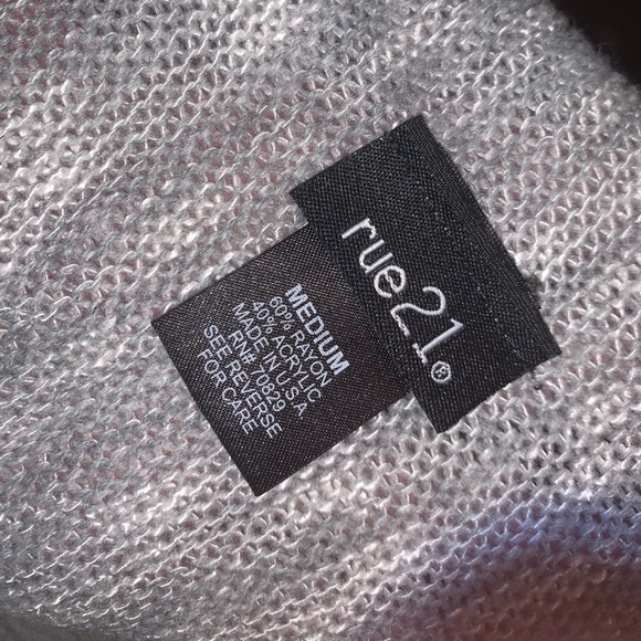 Rue 21 Women’s Knitted Cardigan - Picture 3 of 3